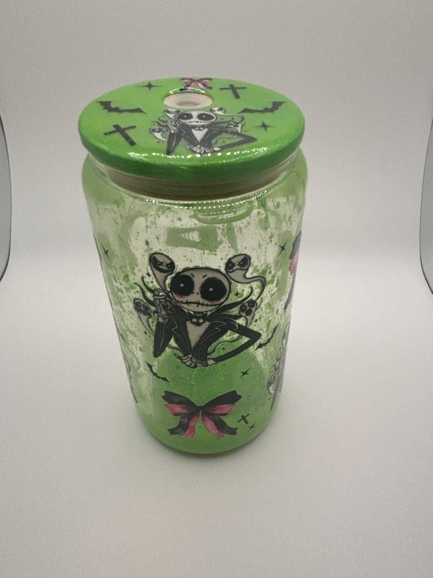 Jack skellington with bows - green drip custom lid